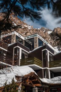 Appart'hotels HOTEL LE VAL D'ISERE : photos des chambres