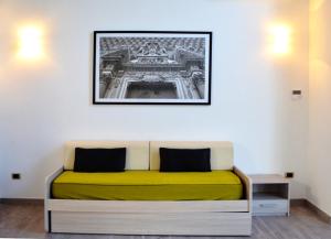Budget Double or Twin Room - Split Level room in Ecumano Space