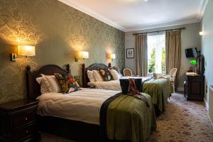 Twin Room room in Fernhill House Hotel & Gardens