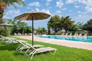 法里拉基玫瑰酒店 - 普拉索尼西