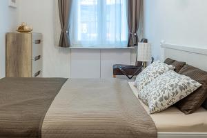 Goldcentral Apartment Dob-Cozy Place Next to Mazel Tov-Two Bedrooms