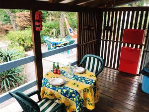 Chalets Chalet a Gassin au calme sous les pins : photos des chambres