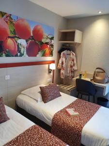 Hotels Hotel Saint Louis : photos des chambres