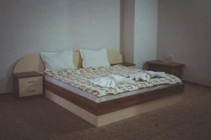 Edi Hotel