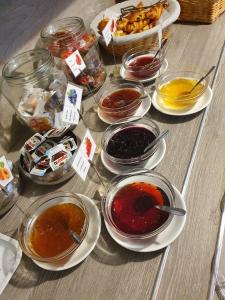 Hotels Hotel Saint Louis : photos des chambres