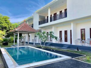 Phòng Đôi Loại Sang (Deluxe Double Room)