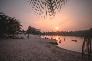 Tara Beach Resort Udonthani