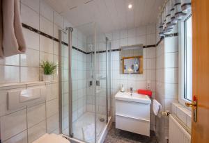 Ferienweingut Klaus Thiesen Gästezimmer und Apartments