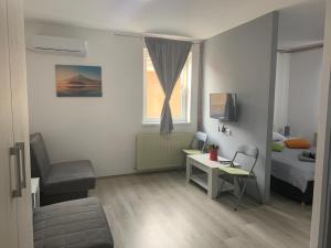 Quadruple Room with Bathroom room in La Casa