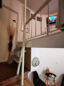 Acropolis Elegant Maisonette by LODGESPOT