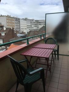 Duplex T4 idéalement situé entre la place du marché et le bord de mer