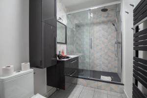 Appartements Paris - Porte d'Ivry - Modern and Cosy 2 bedroom apartment : photos des chambres