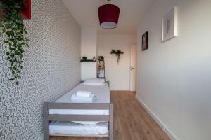 Appartements Paris - Porte d'Ivry - Modern and Cosy 2 bedroom apartment : photos des chambres