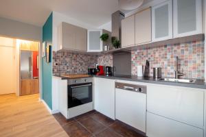 Appartements Paris - Porte d'Ivry - Modern and Cosy 2 bedroom apartment : photos des chambres