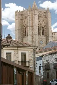 Apartamentos turisticos Avila La Catedral - Tornadizos de Ávila