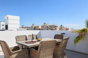 Luxury Appartement Alicante Los Arenales Del Sol, Near Beach, Large Solarium, Full Equipement