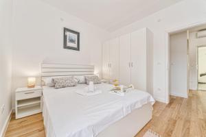 Vila Casa Nova near Queen Beach- by TA Leut Agency