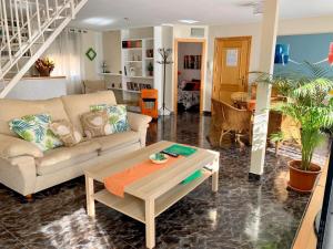 Апартамент Apartamento diáfano y luminoso en Onil Onil Испания