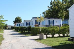 Campings Camping du Pontis : Mobile Home