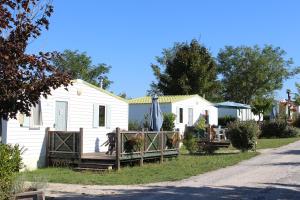 Campings Camping du Pontis : photos des chambres