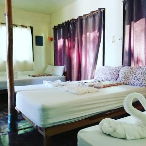 Villa Encantador Resort