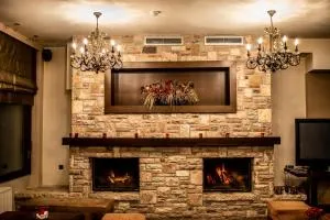 Titagion Hotel - 卡尔派尼西翁