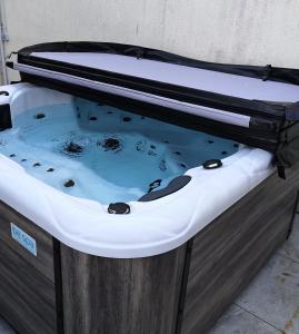 Maisons de vacances O Rethel Jacuzzi, Gite Ardennes : photos des chambres