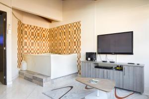 Poblado Brownstone