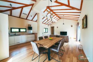 Villa New Home, villa with pool in Imotski near Makarska