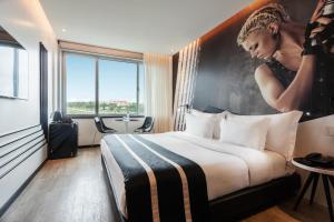 Melody King room in HF Fenix Music