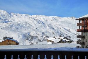 Studio chaleureux de 4 - 5 personnes, ski aux pieds