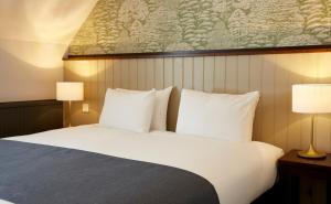 Family Room (2 Adults + 1 Child) room in Ravensworth Arms Hotel by Greene King Inns