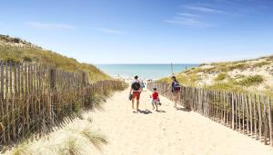 Maisons de vacances Cote Marais - gite familial : photos des chambres