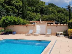 Maisons de vacances Luxurious Holiday Home in Salernes with Private Pool : photos des chambres