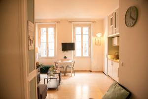 Appartements ★ LE PETIT AVIGNONNAIS ★ COUNTRYSIDE ★ INTRAMUROS ★ CENTER ★ : photos des chambres