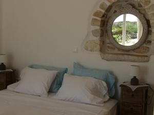 Villa Petradi (150 meters from the sea) Paros Greece