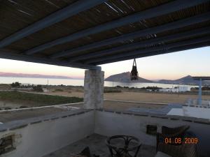 Villa Petradi (150 meters from the sea) Paros Greece