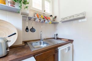 Super central handcraft lovers Home