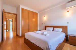 LovelyStay - Modern apartment in Anjos