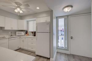 Anna Maria Island Runaway Tropical Escape