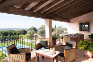 Can Corem de Son Moix - Luxurious 6-bedroom villa just 10 minutes from the beach