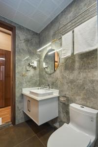 BBQ Hostel Ha Long 2