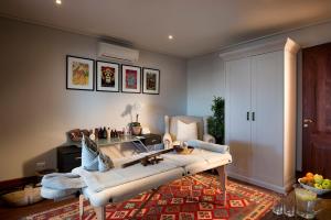 Kwandwe Private Game Reserve - Fort House
