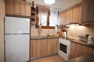 Karfas sea view apartment