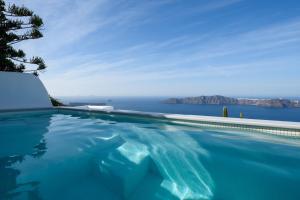 Andromeda Villas & Spa Resort Santorini Greece