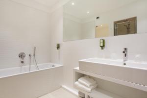 Hotels Hotel de la Rotonde Aix en Provence : photos des chambres