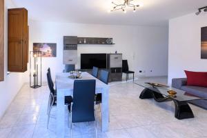 Via Figoli Apartment img8