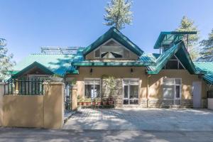 StayVista at The Corner House - Pet Friendly Villa