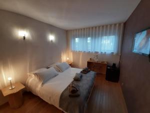 Hotels Le Clos du Bois Joli : Chambre Double - Occupation simple - Non remboursable