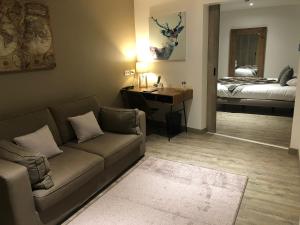 Logis Hôtel Restaurant Burnichon